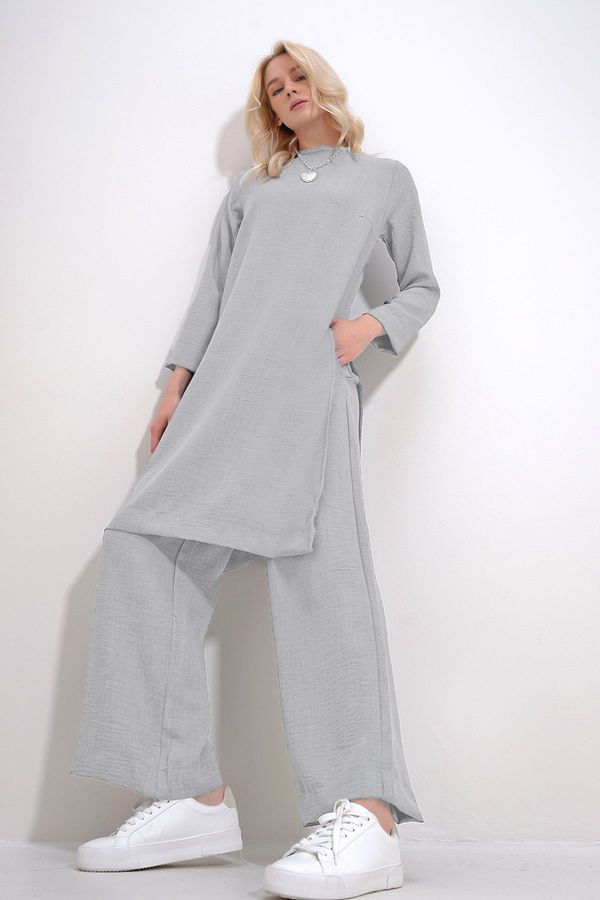 Trend Alaçatı Stili Trend Alaçatı Stili Women's Gray Crew Neck Side Slits and Cuffs Tunic and Palazzo Trousers Double Set
