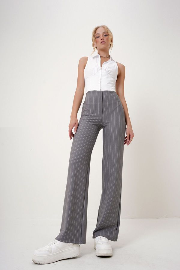 Trend Alaçatı Stili Trend Alaçatı Stili Women's Grey Elastic Waist Striped Wide Leg Knitted Trousers