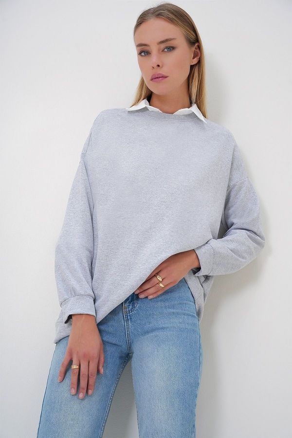 Trend Alaçatı Stili Trend Alaçatı Stili Women's Grey Melange Crew Neck Basic Oversize Long Sweatshirt