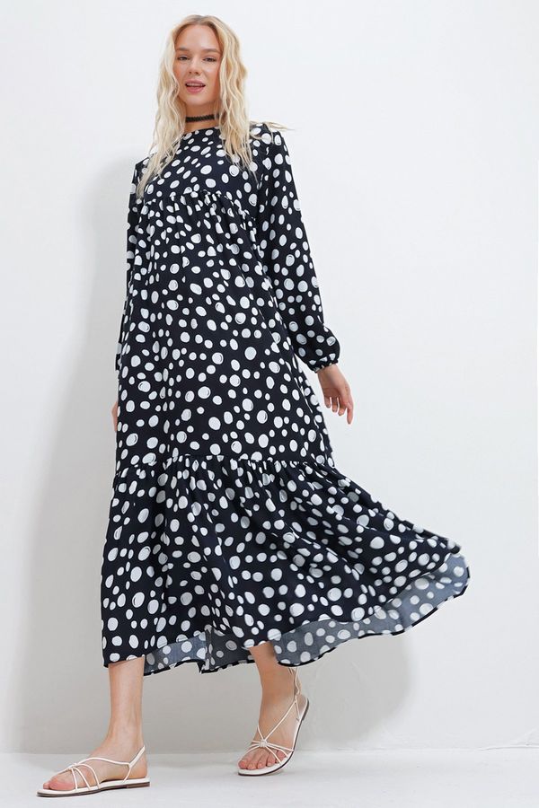 Trend Alaçatı Stili Trend Alaçatı Stili Women's Navy Blue Crew Neck Layered Valon Woven Dress