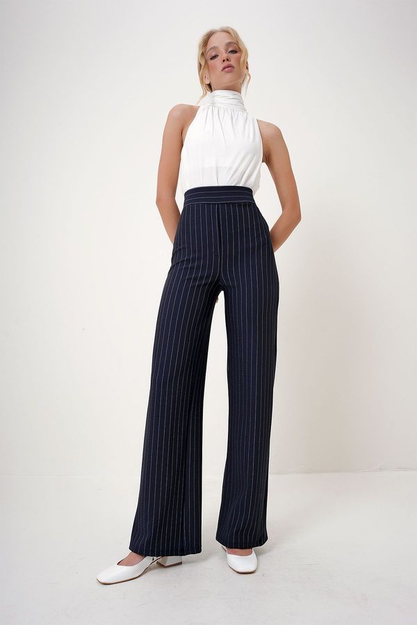 Trend Alaçatı Stili Trend Alaçatı Stili Women's Navy Blue Elastic Waist Striped Wide Leg Knitted Trousers