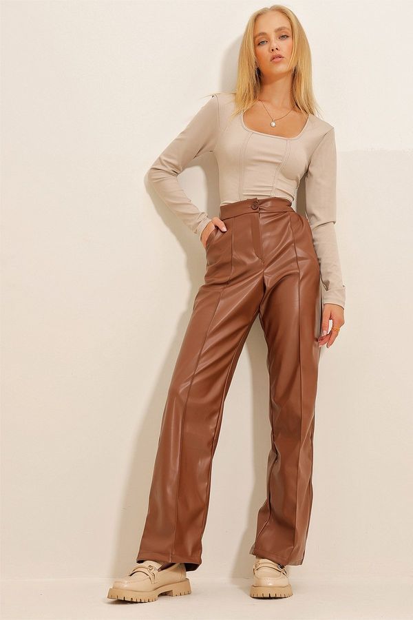 Trend Alaçatı Stili Trend Alaçatı Stili Women's Tan Blue Front Double Pocket Faux Leather Palazzo Trousers