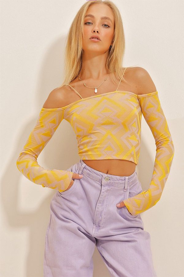 Trend Alaçatı Stili Trend Alaçatı Stili Women's Yellow Lilac Rope Strap Detailed Long Sleeve Patterned Crop Knitted Blouse