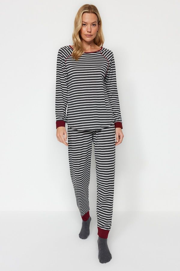 Trendyol Trendyol Anthracite Multicolored Cotton Striped Tshirt-Jogger Knitted Pajama Set