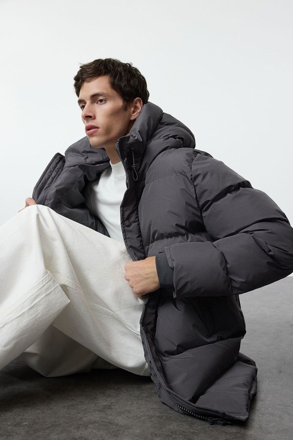 Trendyol Trendyol Anthracite Regular Fit Hooded Puffer Winter Coat with Zipper Pocket