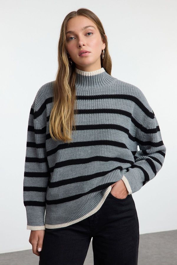 Trendyol Trendyol Anthracite Wide Pattern Striped Knitwear Sweater