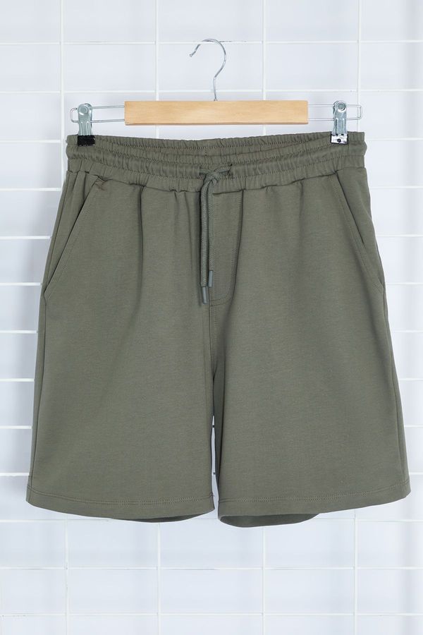 Trendyol Trendyol AnthraciteRegular/Normal More Sustainable Contrast Stitch Detail 100% Cotton Shorts