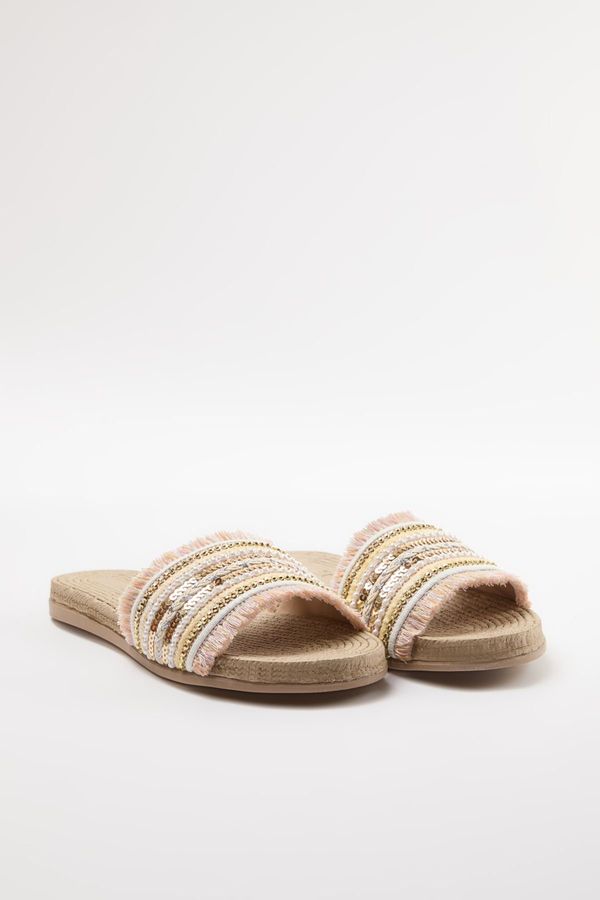 Trendyol Trendyol Beige Hand Knitted Sequined Women's Slippers