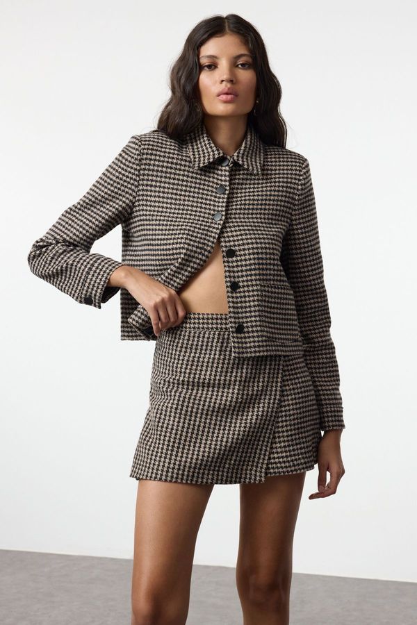 Trendyol Trendyol Beige Houndstooth Patterned Woven Shorts Skirt