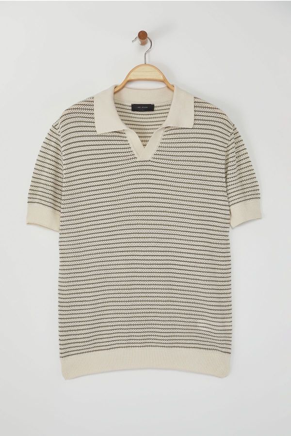 Trendyol Trendyol Beige - Khaki Striped Limited Edition Relaxed Short Sleeve Polo Neck Knitwear T-shirt