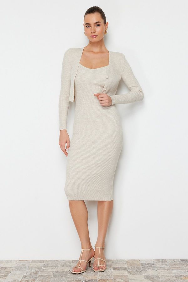 Trendyol Trendyol Beige Plain Midi Knit Dress