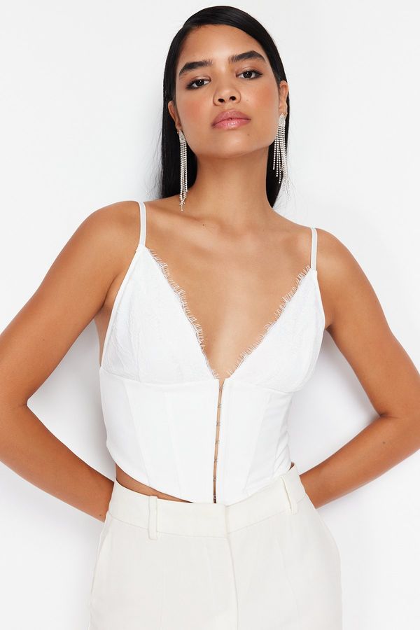Trendyol Trendyol Birdal White Crop Lined Woven Agraphed Lace Bustier