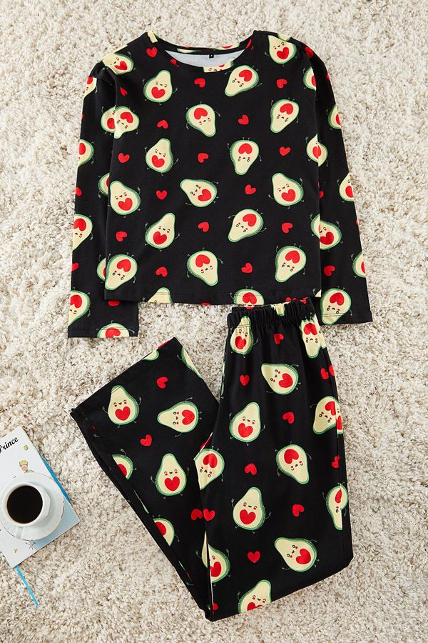 Trendyol Trendyol Black 100% Cotton Avocado and Heart Patterned Knitted Pajama Set