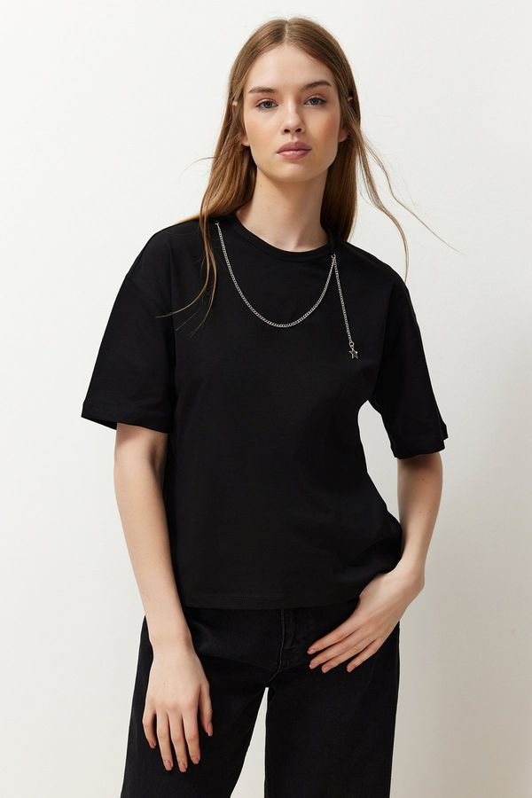 Trendyol Trendyol Black 100% Cotton Relaxed Chain Detail Knitted T-Shirt