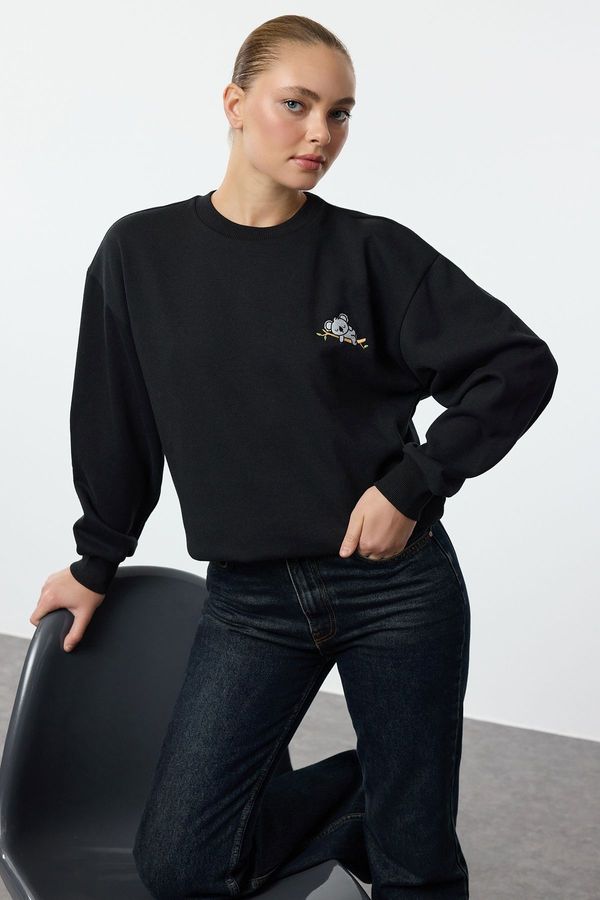 Trendyol Trendyol Black Animal Embroidered Regular/Normal Pattern Thick Polar Fleece Knitted Sweatshirt