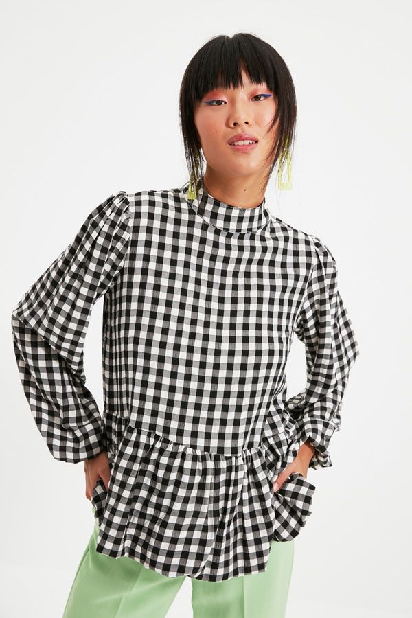 Trendyol Trendyol Black Balloon Sleeve Blouse