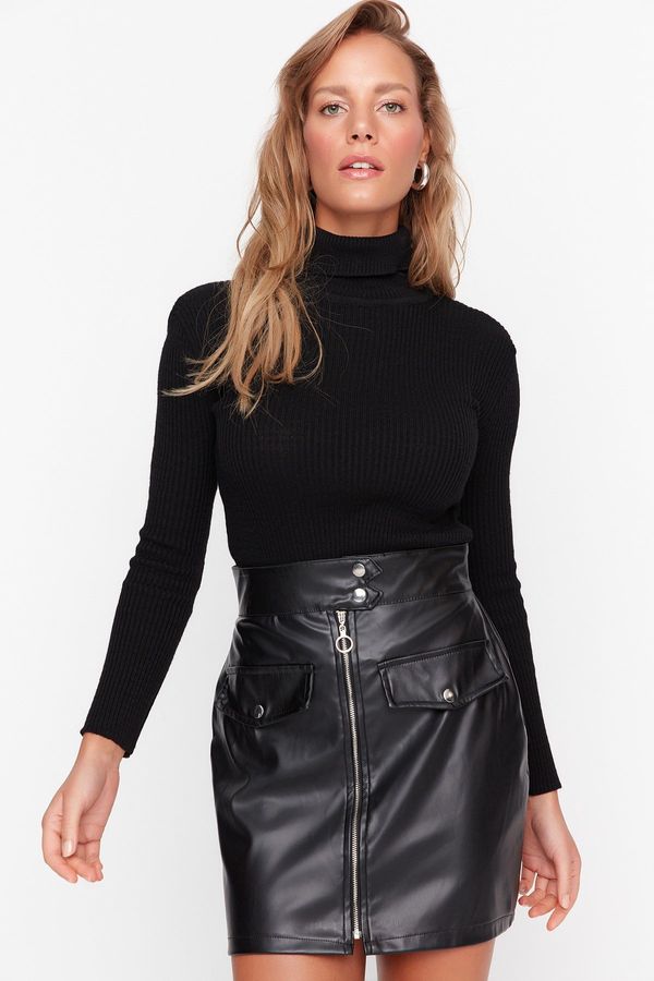 Trendyol Trendyol Black Belt Zipper Detail Faux Leather Mini Woven Skirt