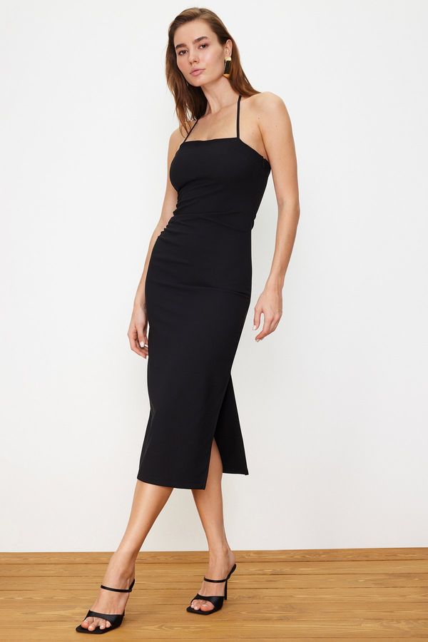 Trendyol Trendyol Black Body-Fitting Slit Maxi Woven Dress