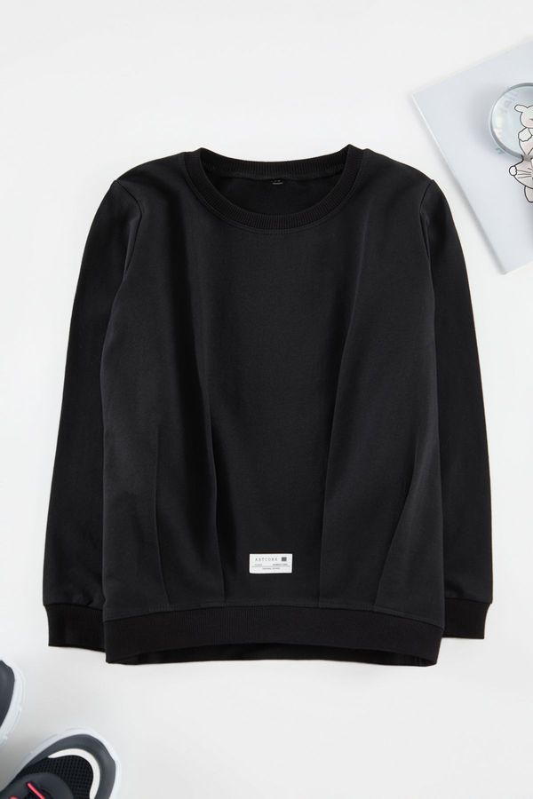 Trendyol Trendyol Black Boy Plain Knitted Sweatshirt