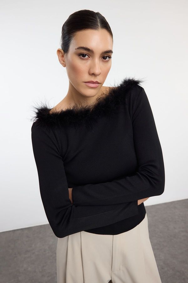 Trendyol Trendyol Black Collar Detailed Knitwear Sweater