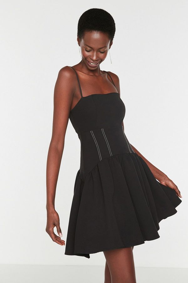 Trendyol Trendyol Black Contrast Stitching Detailed Dress