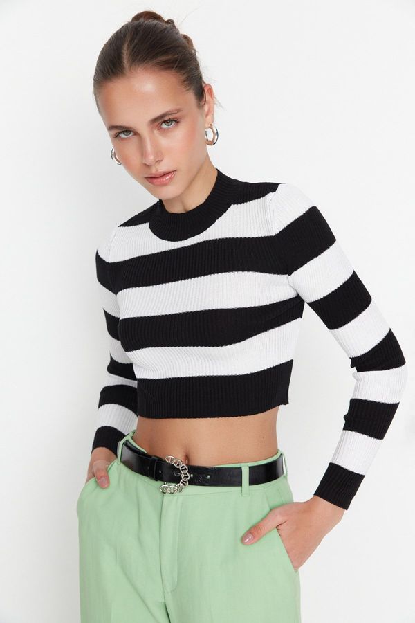 Trendyol Trendyol Black Crop Cotton Striped Knitwear Sweater