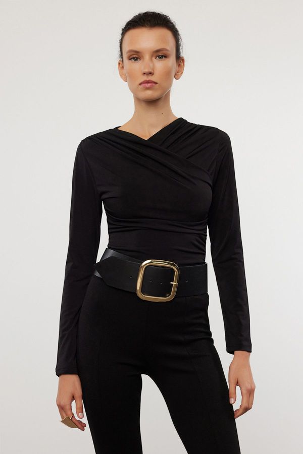 Trendyol Trendyol Black Drape Detailed Fitted Long Sleeve Stretchy Knitted Blouse