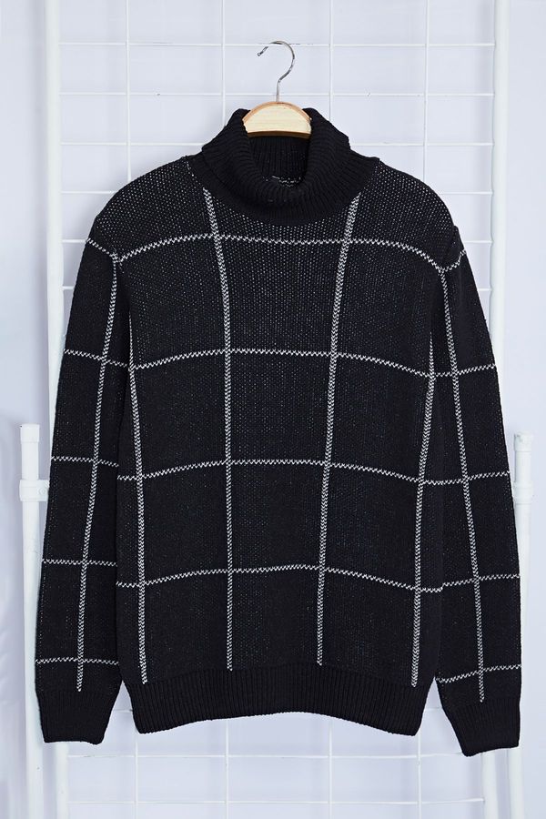 Trendyol Trendyol Black FL Slim Turtleneck Plaid / Checkered Knitwear Sweater