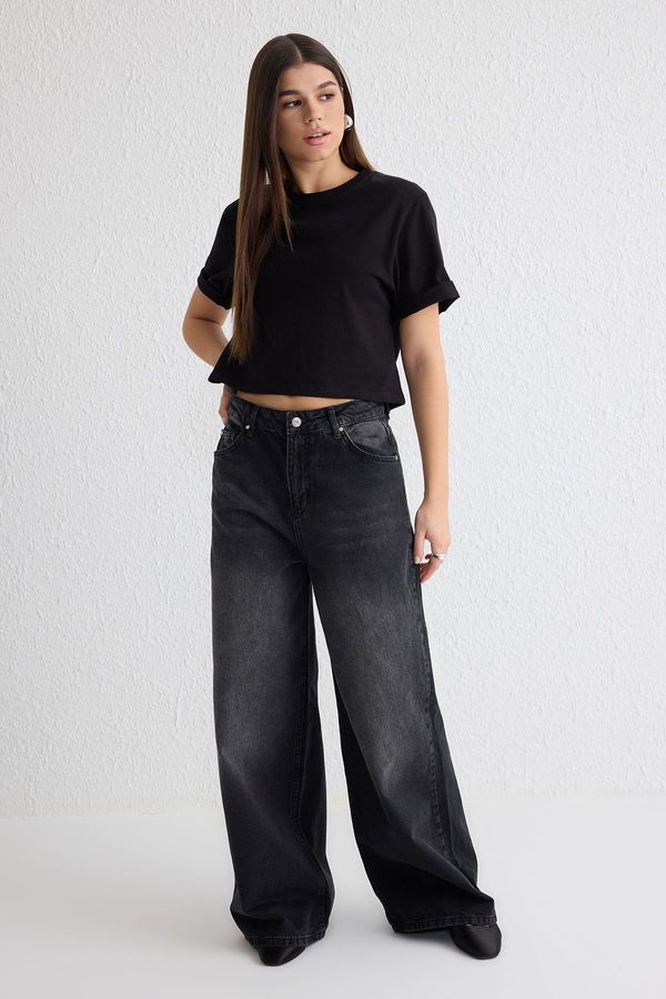 Trendyol Trendyol Black High Waist Extra Wide Leg Palazzo Jeans