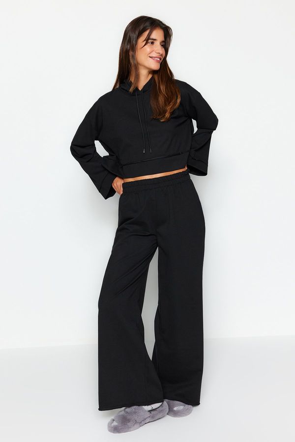 Trendyol Trendyol Black Hooded Wide Pattern Knitted Pajama Set