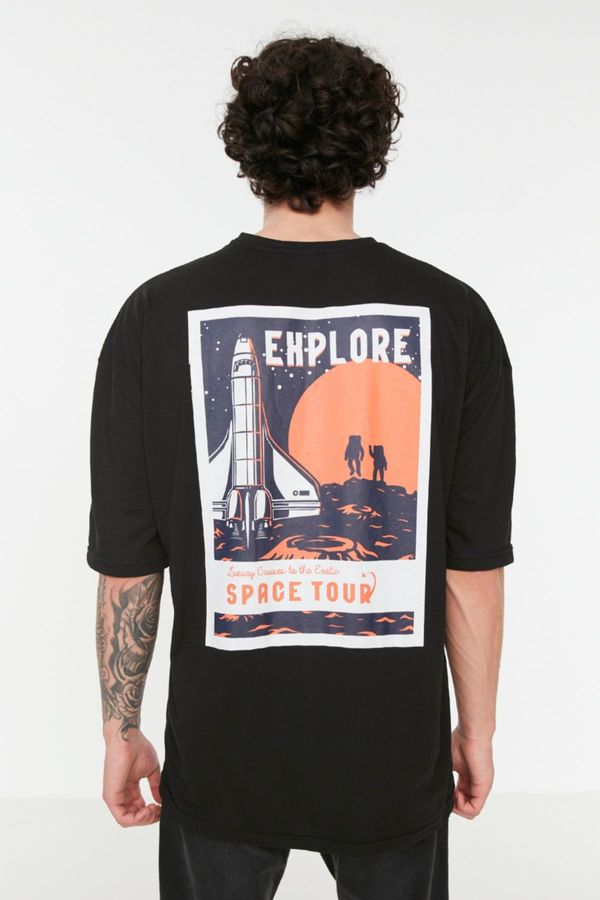 Trendyol Trendyol Black Men's Oversize/Wide Cut Crew Neck Short Sleeve Space Print 100% Cotton T-Shirt.