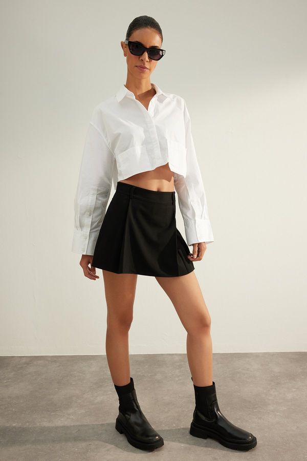 Trendyol Trendyol Black Premium Quality Pleated Woven Short Skirt