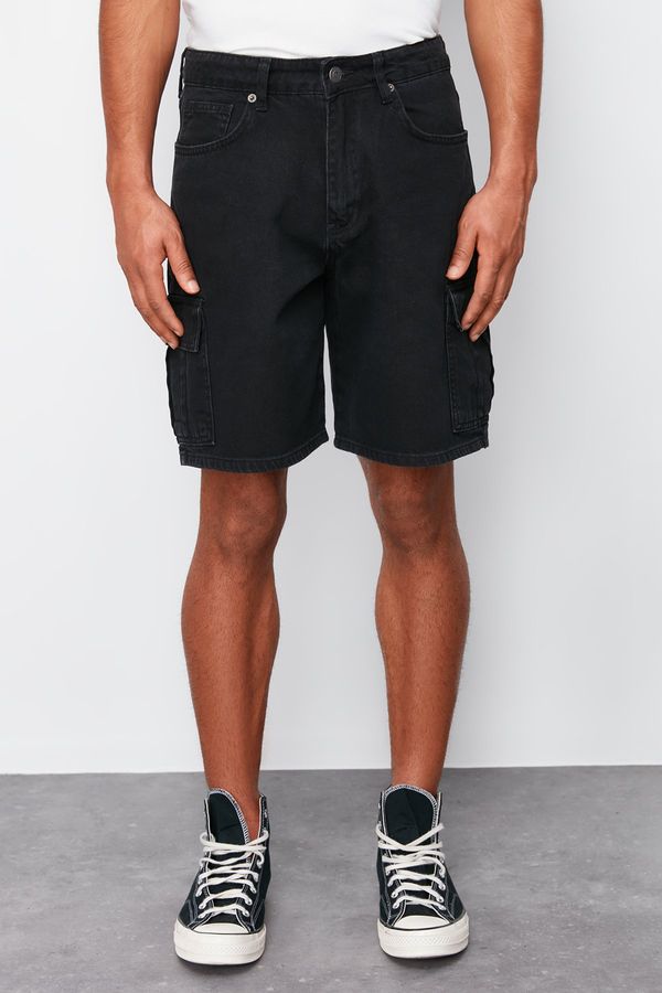 Trendyol Trendyol Black Regular Fit Cargo Pocket Denim Shorts