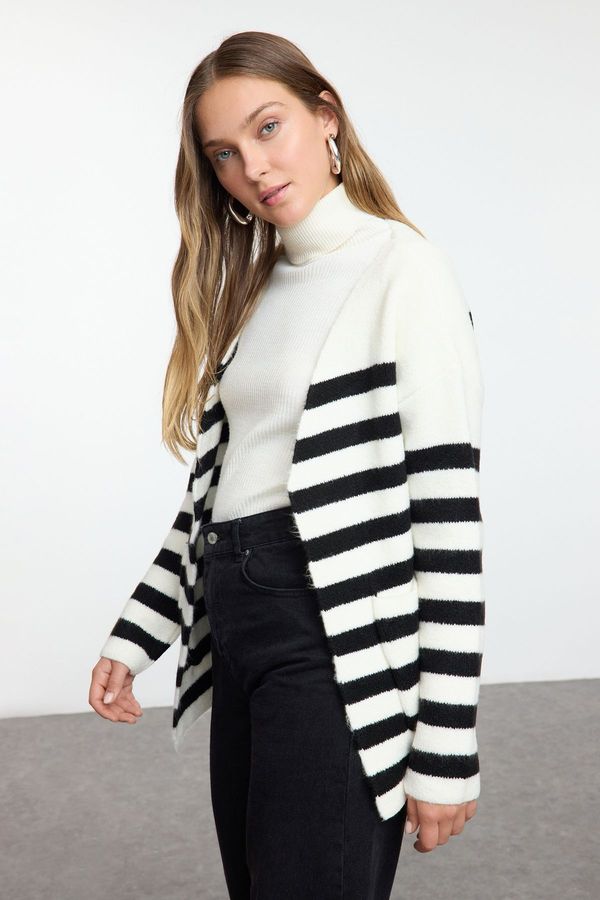 Trendyol Trendyol Black Soft Texture Striped Wide Pattern Knitwear Cardigan