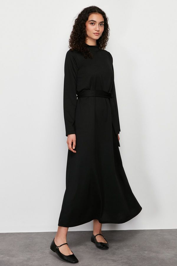 Trendyol Trendyol Black Stand Collar Straight Belted Knitted Dress