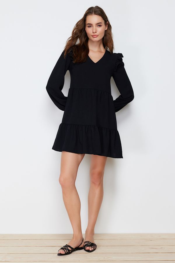 Trendyol Trendyol Black Straight Cut Gathered Ruffle Detail Mini Woven Dress