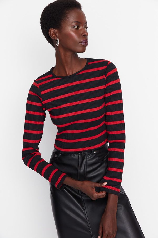 Trendyol Trendyol Black Striped Pleated Corduroy Knitted Blouse