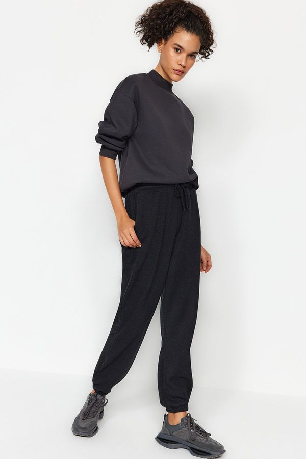 Trendyol Trendyol Black Thessaloniki Comfortable Fit Pocket Knitted Sports Sweatpants