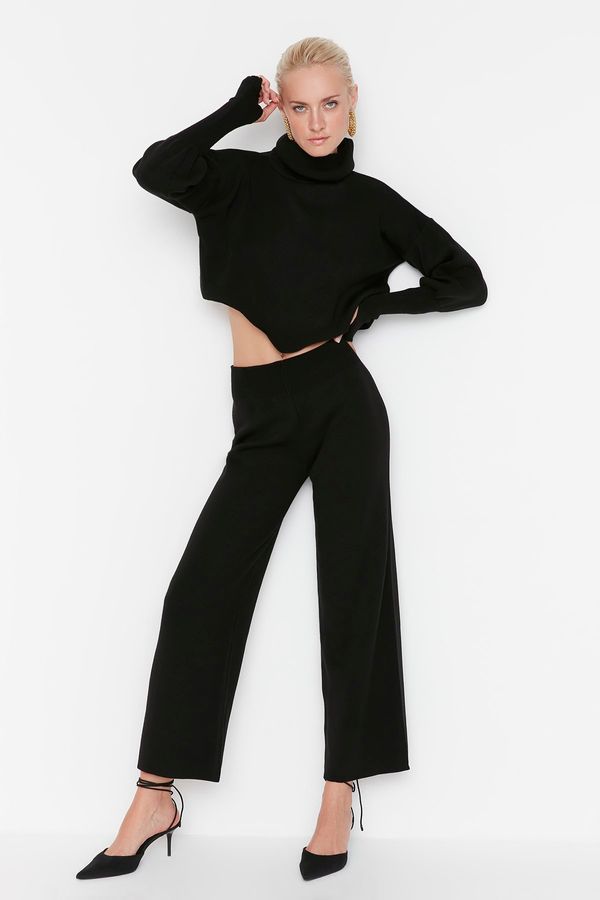 Trendyol Trendyol Black Turtleneck Crop Knitwear Bottom-Top Suit