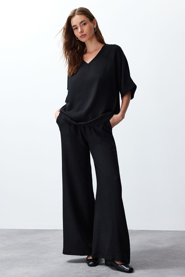 Trendyol Trendyol Black V Neck Woven Two Piece Set