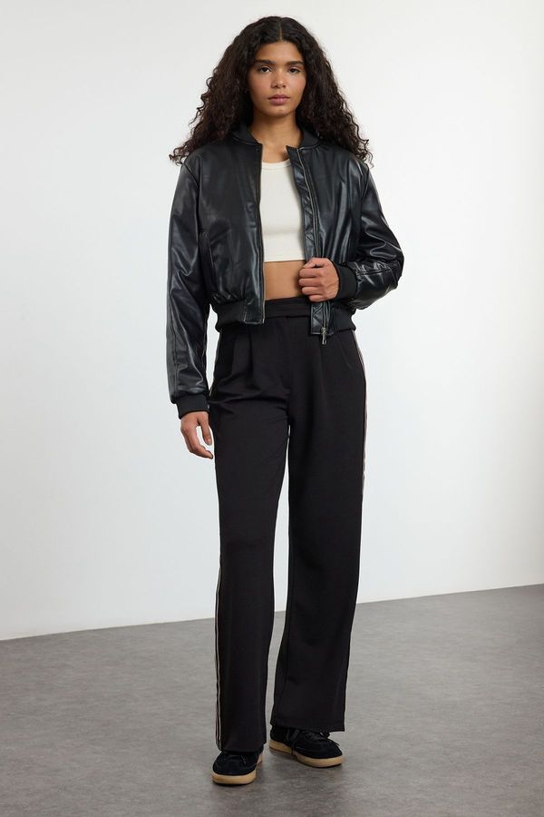 Trendyol Trendyol Black Velcro Side Stripe Detail High Waist Pleated Wide Leg Knitted Trousers