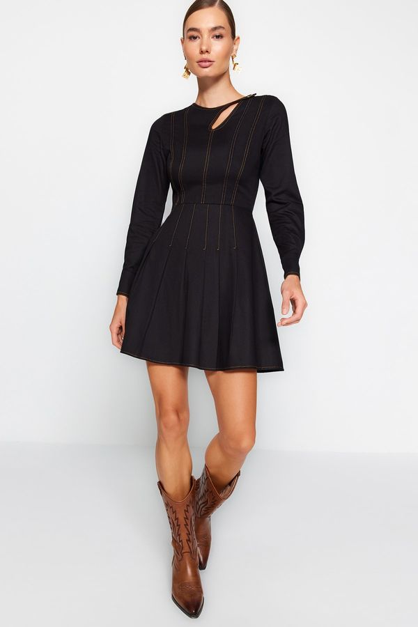 Trendyol Trendyol Black Waisted Mini Stitching Detailed Gabardine Woven Dress