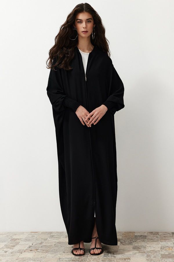 Trendyol Trendyol Black Wide Fit Bat Sleeve Woven Cap & Ferace & Abaya