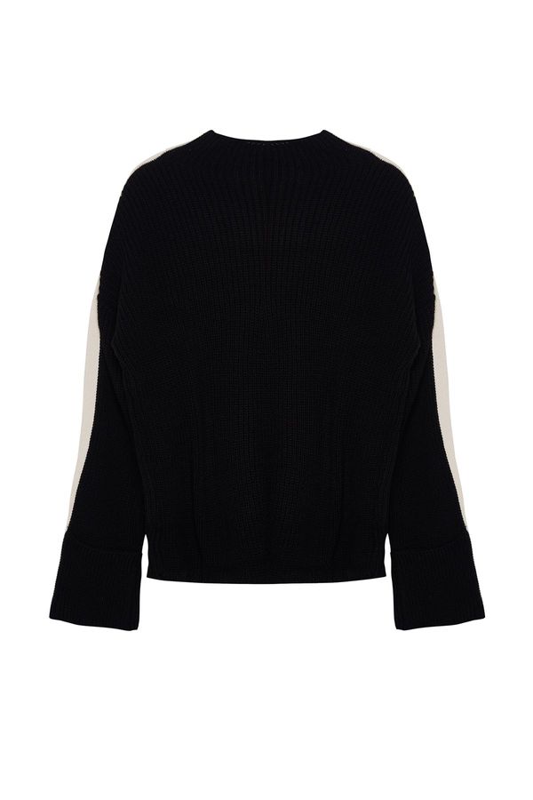 Trendyol Trendyol Black Wide Fit Sleeve Folded Knitwear Sweater