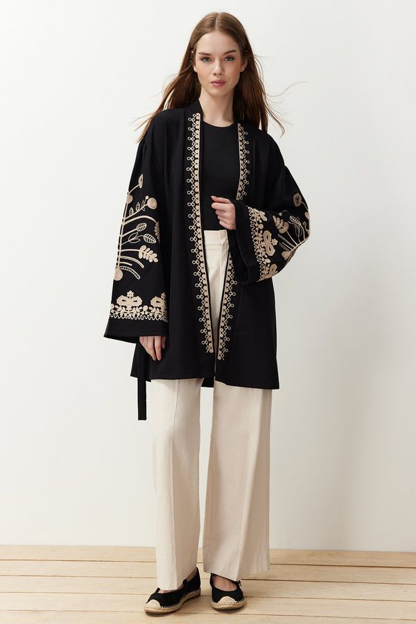 Trendyol Trendyol Black Woven Embroidered Cap & Abaya & Kimono