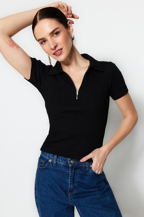 Trendyol Trendyol Black Zipper Detail Fitted/Simple Polo Collar Ribbed Stretch Knitted Blouse