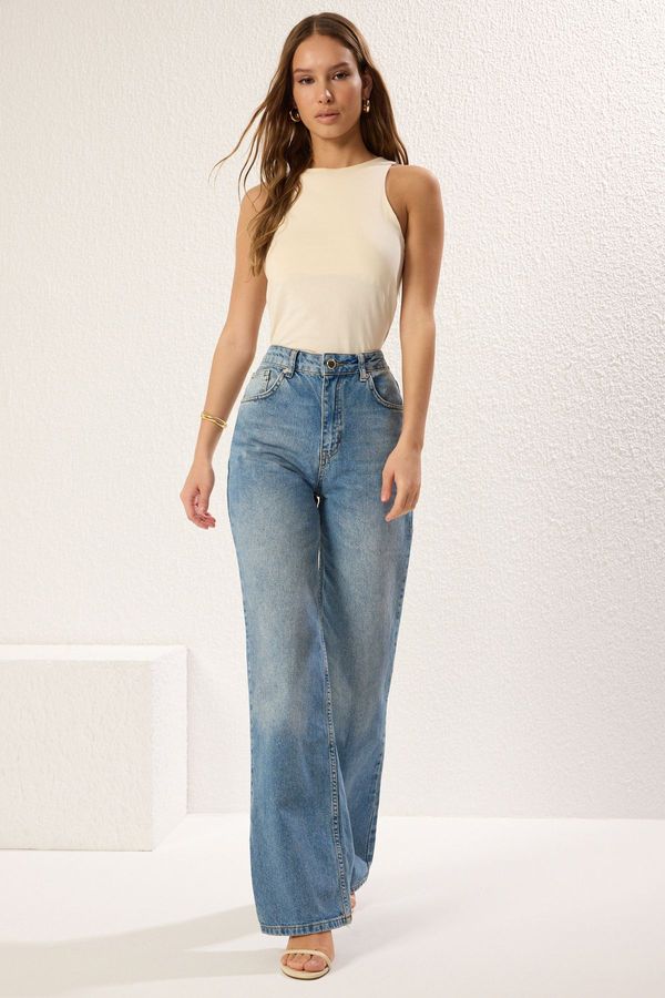 Trendyol Trendyol Blue High Waist Wide Leg Jeans