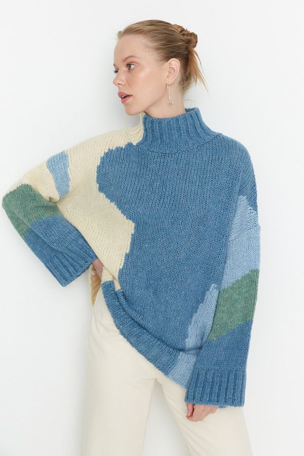 Trendyol Trendyol Blue Soft Textured Color Block Knitwear Sweater