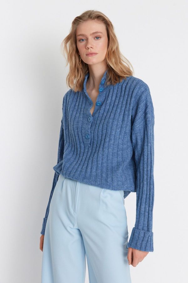 Trendyol Trendyol Blue Wide Fit Soft Textured High Neck Knitwear Sweater