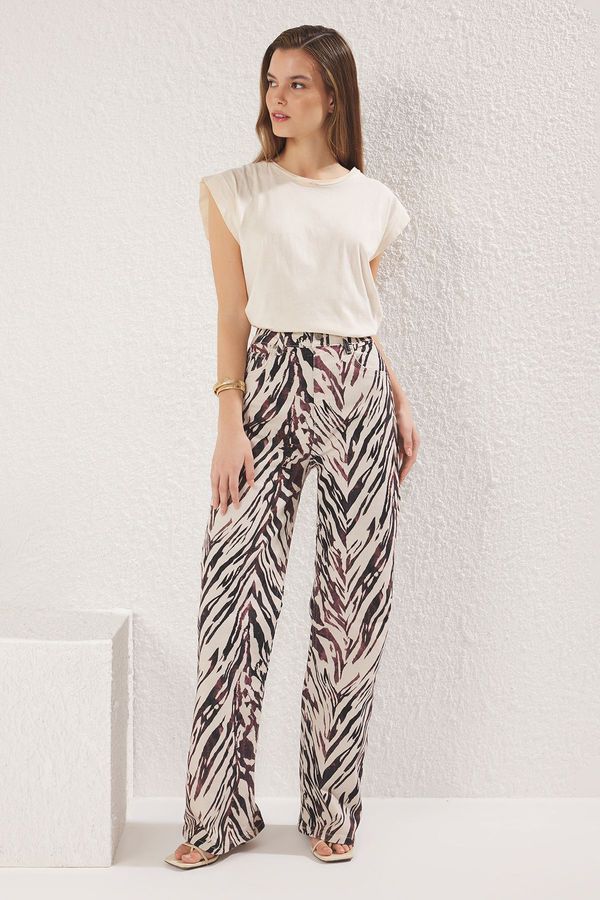 Trendyol Trendyol Brown Animal Print High Waist Wide Leg Jeans